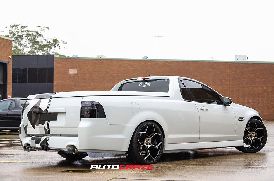 HOLDEN-COMMODORE-IFG40-BLACK-MACHINED-FACE